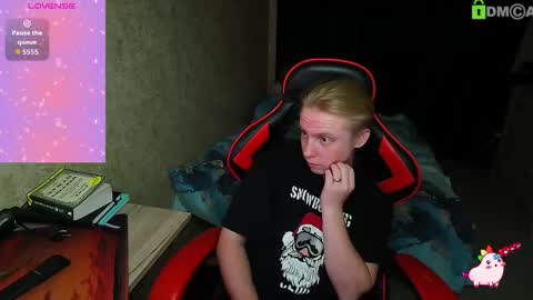 Alexis online show from September 19, 2025, 7:14 pm