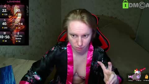 Alexis online show from April 7, 2026, 8:42 pm