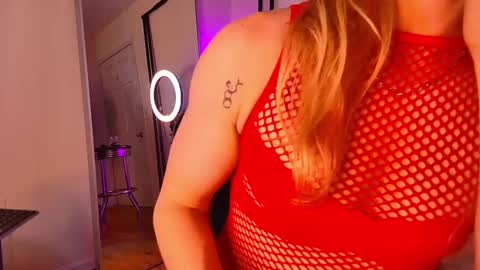 Snapshot of alexisjordanxx chatting on September 17, 2025, 2:46 am Alexis Jordan  online show from September 17, 2025, 2:46 am