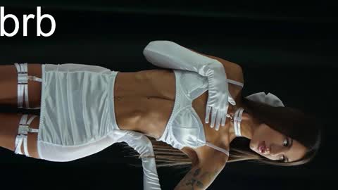 Alexis   Mon Tue Wed Thu Fri 7 GMT 0100am-0700am  online show from October 14, 2025, 8:20 pm