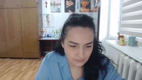 Snapshot of alexismillers chatting on February 18, 2026, 12:45 pm AlexisMillers online show from February 18, 2026, 12:45 pm