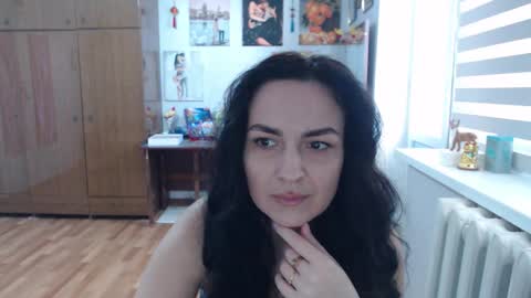 Snapshot of alexismillers chatting on March 4, 2026, 9:26 am AlexisMillers online show from March 4, 2026, 9:26 am