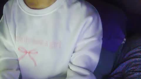 Snapshot of alexisxpeach chatting on October 18, 2025, 6:48 am Alexis online show from October 18, 2025, 6:48 am