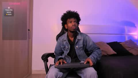 Snapshot of alexjaccob chatting on November 24, 2025, 1:00 pm Alex Jaccob online show from November 24, 2025, 1:00 pm