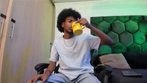 Snapshot of alexjaccob chatting on February 5, 2026, 1:38 pm Alex Jaccob online show from February 5, 2026, 1:38 pm