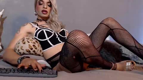 Alexjhonsson online show from April 20, 2026, 11:46 am