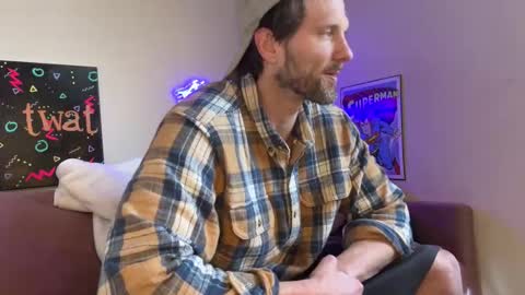 Snapshot of alexmanndickerson chatting on January 16, 2026, 6:45 pm Alex Mann online show from January 16, 2026, 6:45 pm