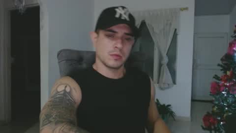 Snapshot of alexmaximuss chatting on December 22, 2024, 5:12 am Maximuss online show from December 22, 2024, 5:12 am