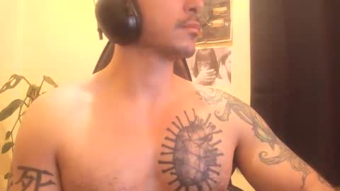 Alexxx online show from May 13, 2026, 3:59 am