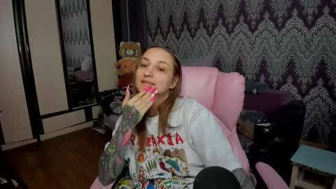 Snapshot of alexracc00n chatting on January 29, 2025, 10:58 am Alex online show from January 29, 2025, 10:58 am