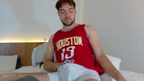 Snapshot of alextwunkk chatting on November 27, 2025, 4:36 am Alex online show from November 27, 2025, 4:36 am