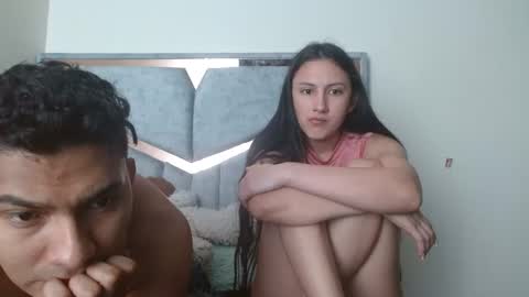 alex y luisa online show from October 22, 2025, 3:23 pm