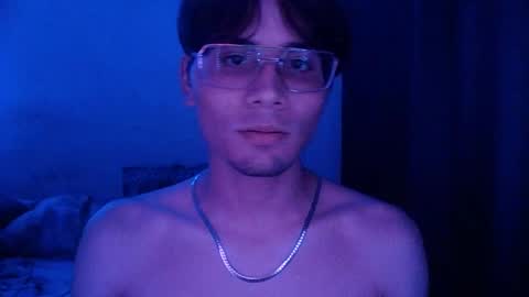 Snapshot of alexwhitexx chatting on November 12, 2025, 3:45 pm Alex online show from November 12, 2025, 3:45 pm