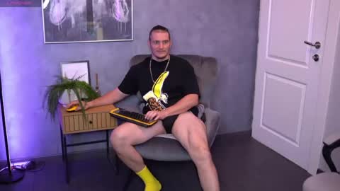 Snapshot of alexwildexx chatting on July 17, 2026, 6:09 am Alex online show from July 17, 2026, 6:09 am