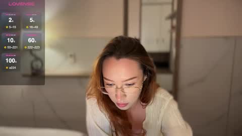 Snapshot of alexxday chatting on October 2, 2025, 12:34 pm Alexa online show from October 2, 2025, 12:34 pm