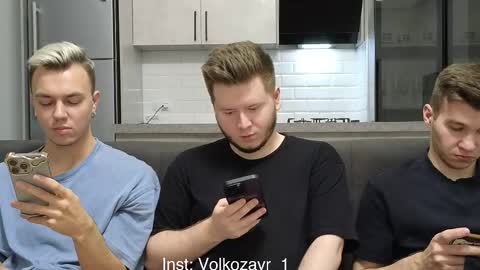 AlexDimaIgor online show from October 29, 2025, 7:48 pm