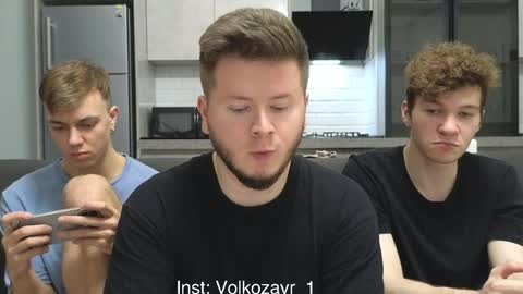 Snapshot of alexxx_d chatting on May 1, 2026, 8:46 pm AlexDimaIgor online show from May 1, 2026, 8:46 pm