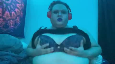 alexxxis2011x3 online show from February 24, 2025, 3:23 am