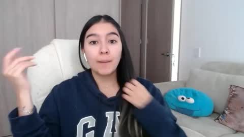 alexyferrer1 online show from April 8, 2026, 2:28 pm