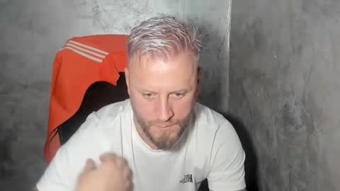 Snapshot of alexyno2020 chatting on January 31, 2026, 10:41 pm alexyno2022 ONLYFANS online show from January 31, 2026, 10:41 pm