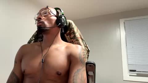 Snapshot of alfapipe23 chatting on November 3, 2025, 12:57 am alfapipe23 online show from November 3, 2025, 12:57 am