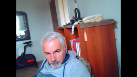 I wanna cum online show from January 8, 2025, 9:53 am