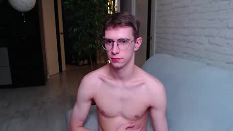 Alfie online show from September 13, 2025, 11:59 pm