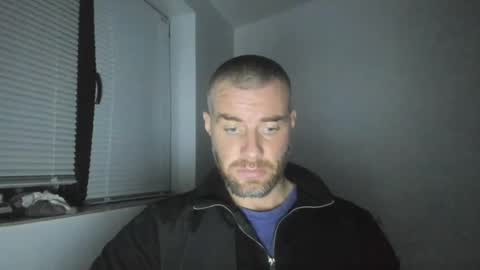 alfiesolomons87 online show from January 3, 2025, 7:29 pm