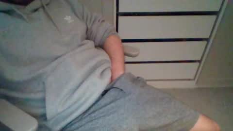 Snapshot of alfo267 chatting on November 18, 2025, 3:16 pm WorkFromHomeFun online show from November 18, 2025, 3:16 pm