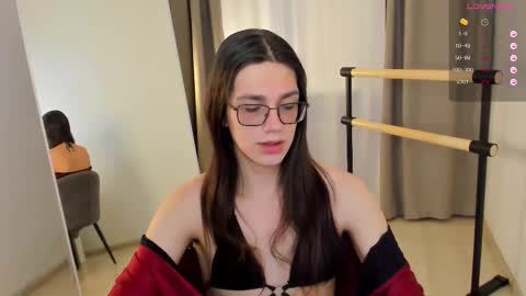 Alfreda online show from October 5, 2025, 10:24 am