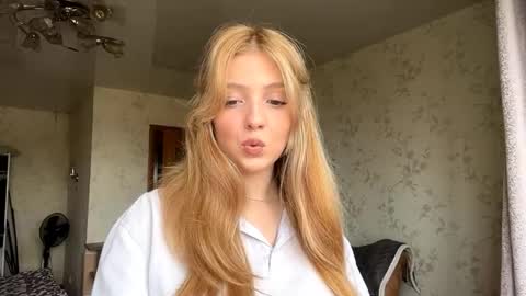 Maria online show from September 22, 2025, 7:43 am