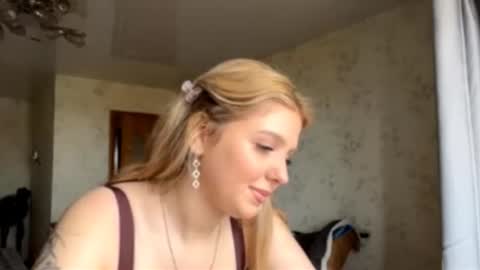Maria online show from October 6, 2025, 7:17 am