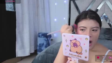 Carolina Join The Fan Club  online show from April 9, 2026, 12:43 pm