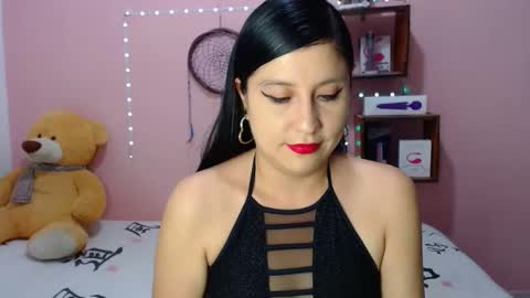 Snapshot of ali_squirt chatting on February 24, 2025, 10:03 pm alixia online show from February 24, 2025, 10:03 pm