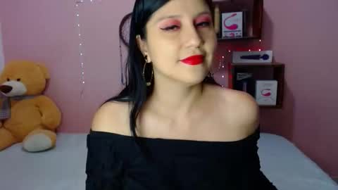 alixia online show from November 27, 2025, 9:39 pm