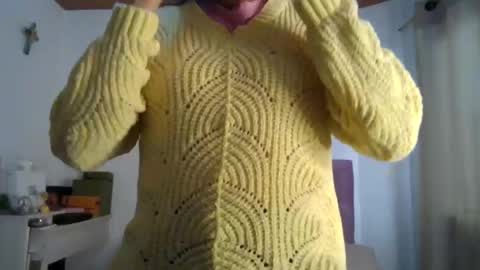 Alia      Anjali  online show from January 25, 2025, 4:03 pm