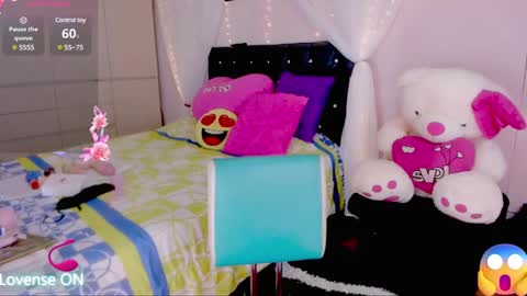 aliana_ross online show from February 24, 2025, 9:43 am