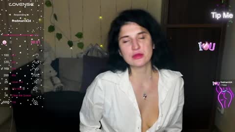 Alianna online show from January 13, 2025, 3:47 pm