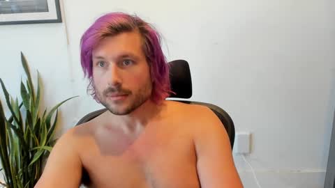 Luke online show from January 15, 2025, 10:57 pm