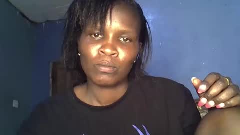 Snapshot of alic_crazy chatting on October 19, 2025, 12:17 pm alic_crazy online show from October 19, 2025, 12:17 pm