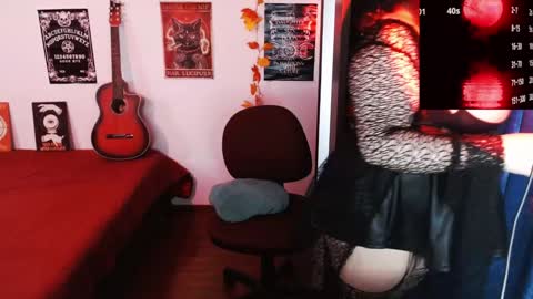   online show from January 2, 2025, 3:40 pm