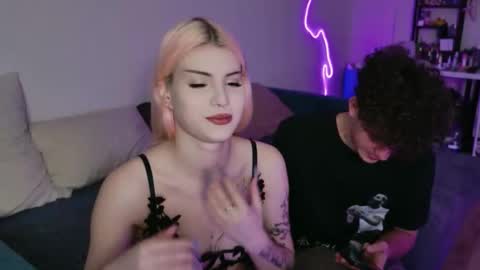 alice and james online show from September 19, 2025, 6:08 pm