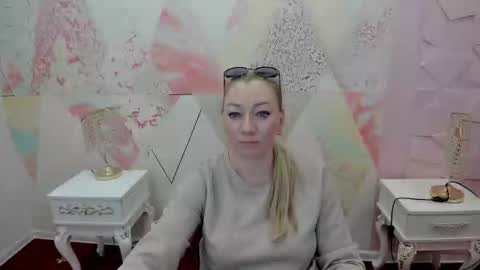 alice175 online show from April 24, 2026, 1:35 pm