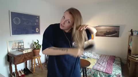 Alice online show from November 9, 2025, 10:13 am