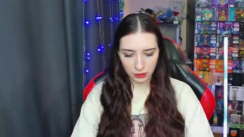 Snapshot of alice_bailey chatting on February 26, 2025, 12:25 pm Alice online show from February 26, 2025, 12:25 pm