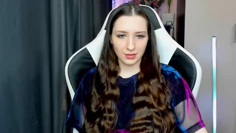 Snapshot of alice_bailey chatting on October 17, 2025, 12:41 pm Alice online show from October 17, 2025, 12:41 pm