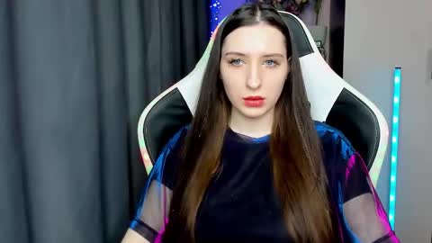 Snapshot of alice_bailey chatting on January 9, 2026, 12:41 pm Alice online show from January 9, 2026, 12:41 pm