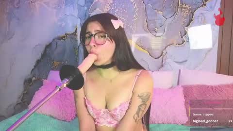 Mey online show from May 8, 2026, 8:25 pm