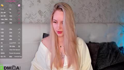 Alice online show from October 3, 2025, 11:13 pm