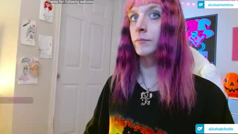 Alice Hatchette online show from May 13, 2026, 4:26 pm